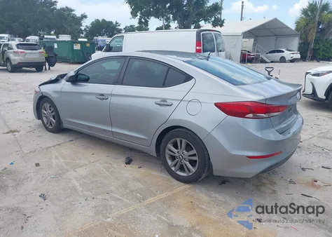 2017 Hyundai Elantra Se z USA, uszkodzony, nr VIN 5NPD84LF4HH034894
